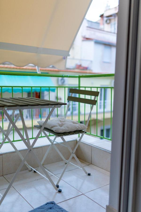 Niovi, Stylish Apartment Near The Waterfront 塞萨洛尼基 外观 照片