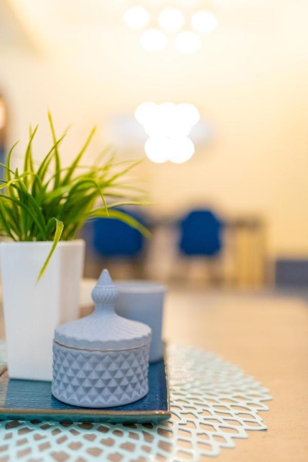 Niovi, Stylish Apartment Near The Waterfront 塞萨洛尼基 外观 照片